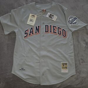 Mitchell & Ness Padres Tony Gwynn #19 Jersey Gray MLB XL '99 Cooperstown